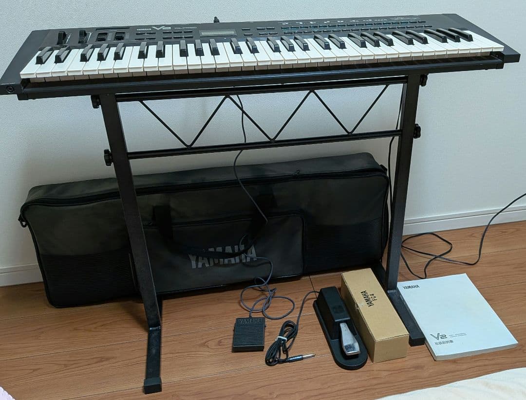 YAMAHA ヤマハ デジタルシンセサイザー V2スタンド付 メーカー
