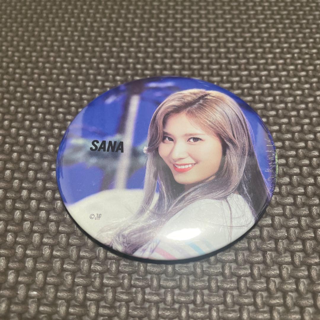 TWICE SANA 缶バッジ - メルカリ