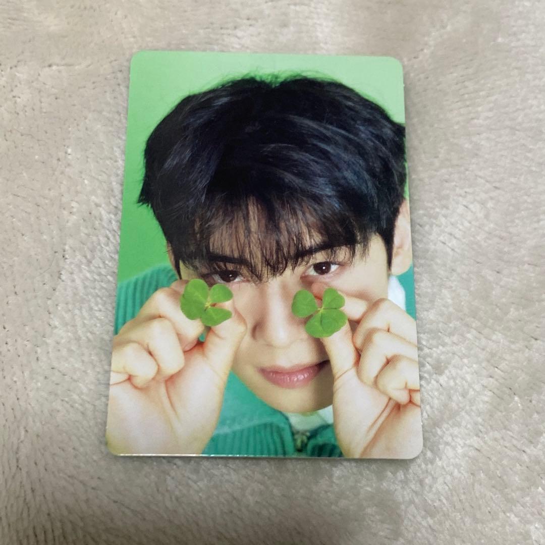 ASTRO トレカ チャウヌ シーグリ - メルカリ