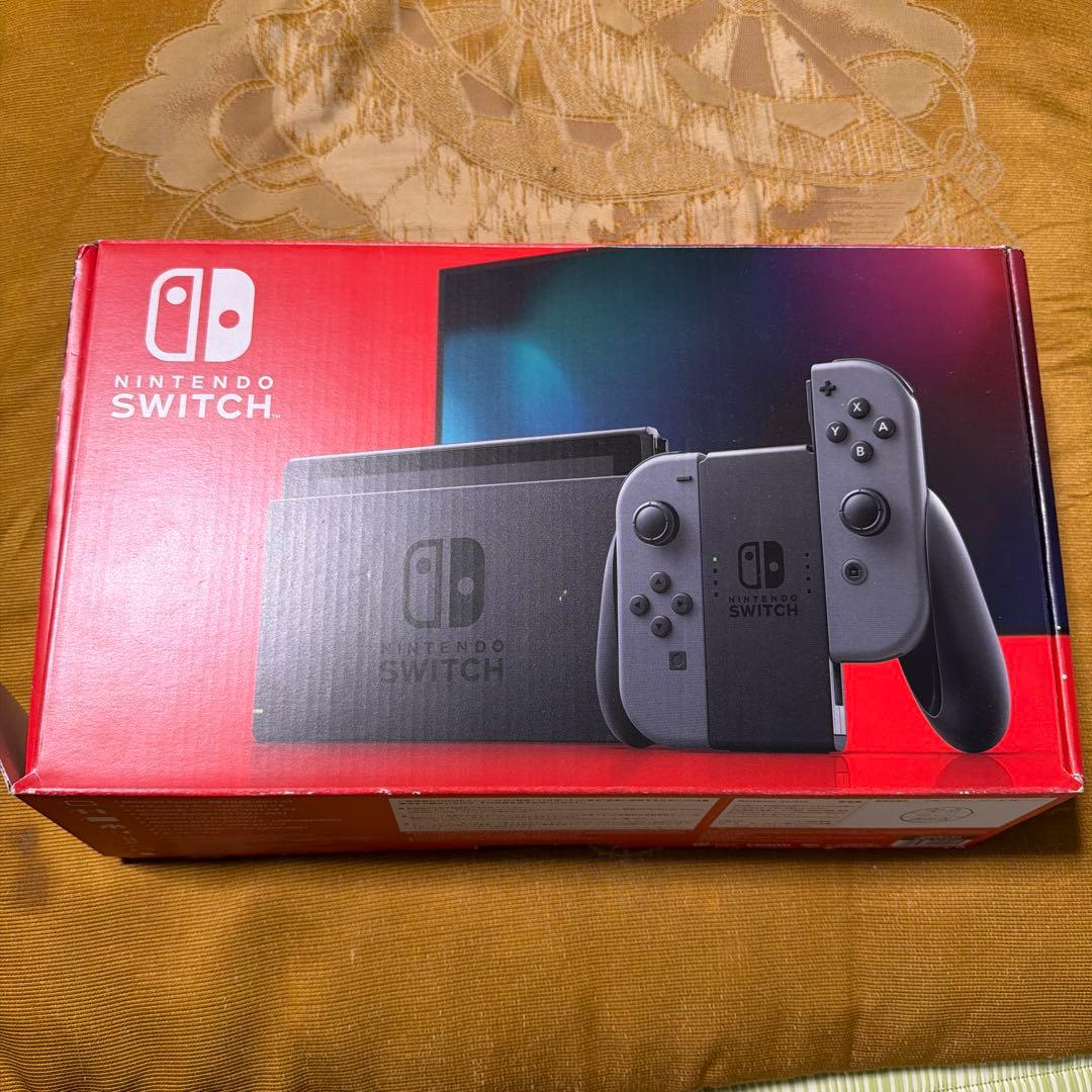 Nintendo Switch 本体 グレー　モニター黄ばみあり Nintendo Switch本体 グレー 画面に黄ばみあり｜Yahoo!フリマ（旧