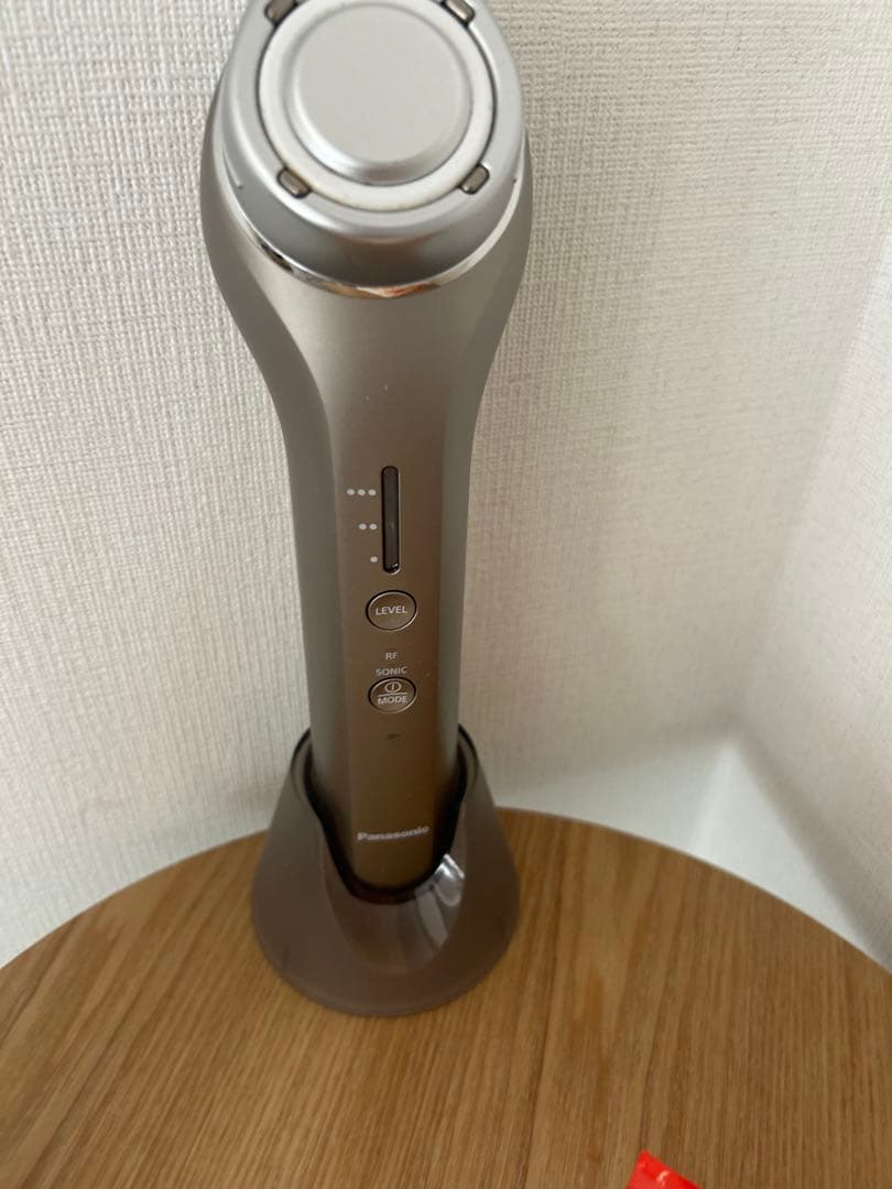 パナソニック 美顔器 ソニック RF リフトケア ゴールド調 EH-SR75-N パナソニック 美顔器 ソニック RF リフトケア ゴールド調 EH-SR75-N