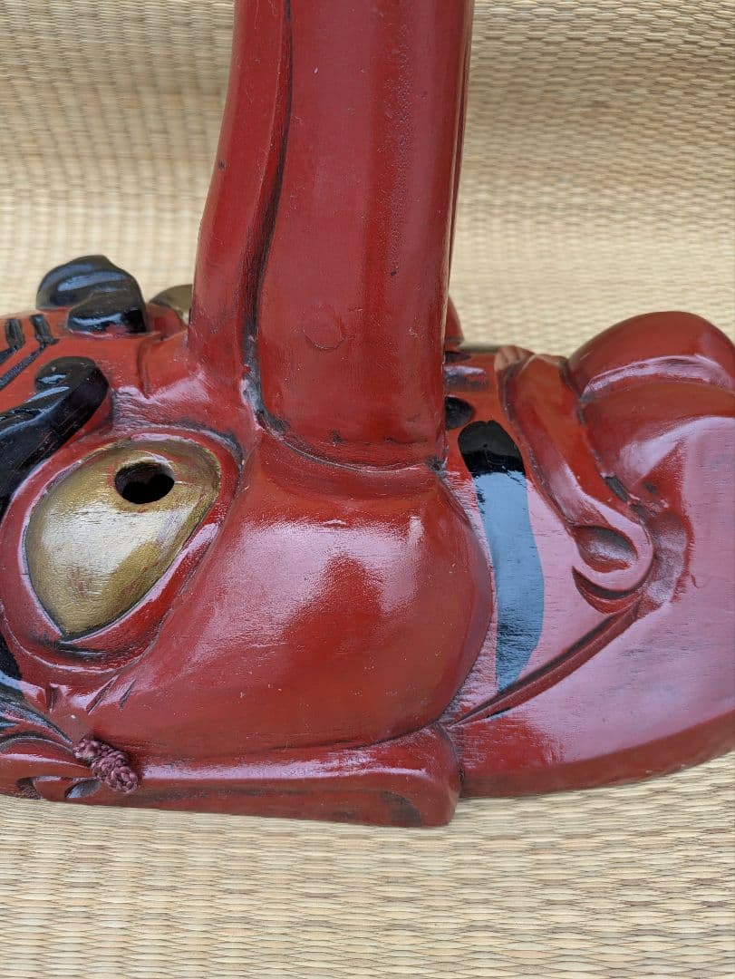 大迫力の天狗面 木製品 壁飾り 程度の良い中古品