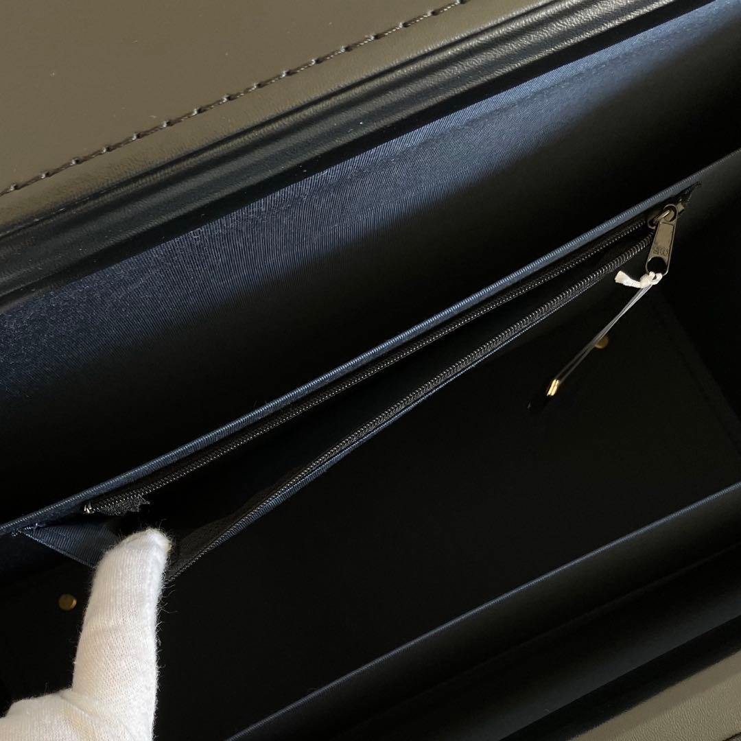 未使用級 日本製本革】パイロットケース 黒 鍵 自立 大容量 ゴールド