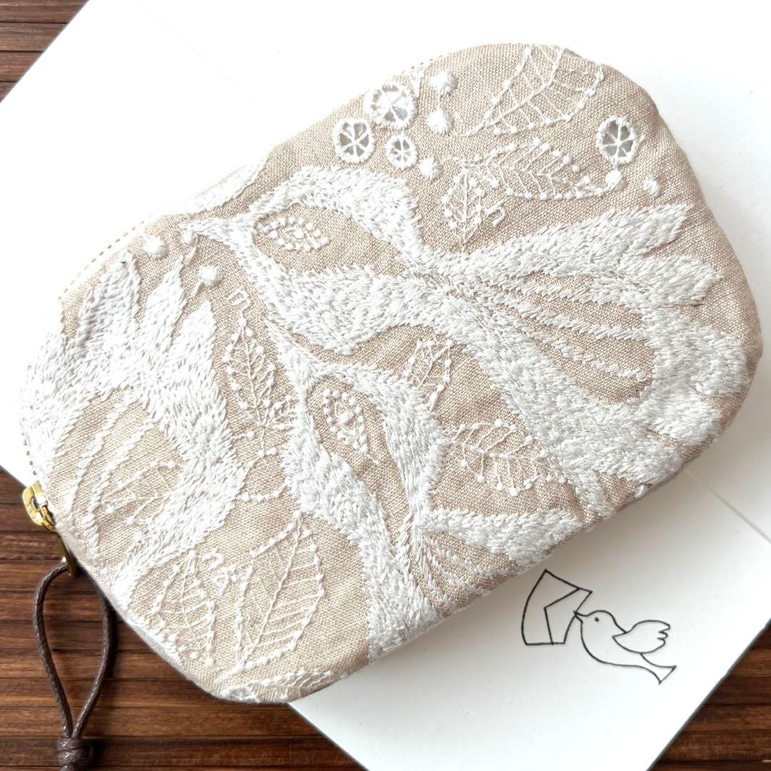 ⚮̈ミナペルホネン ころんっと薄型ポーチ⚮̈carnival beige - メルカリ