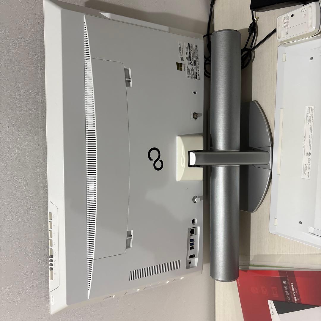 かぴばらくん様専用の！ESPRIMO FMVF78LDWYジャンク現状渡し！ - メルカリ