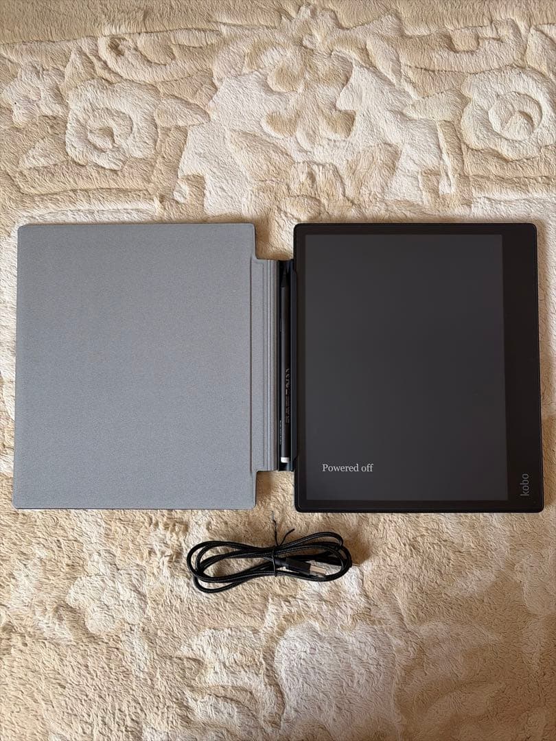 楽天kobo elipsa 2E ほぼ未使用　ケース、ペン、充電ケーブル付き 20230406135615_905_.jpg