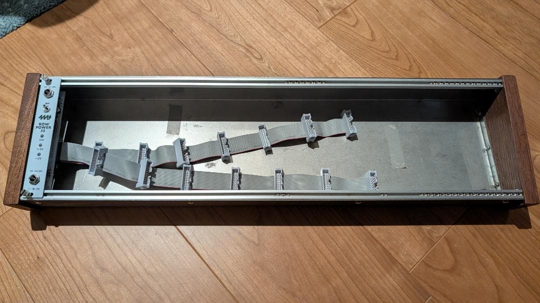 Hikari Instruments モジュラーシンセケース 電源つき HIKARI INSTRUMENTS EURO RACK用 5bus 電源キット | モジュラーシンセ