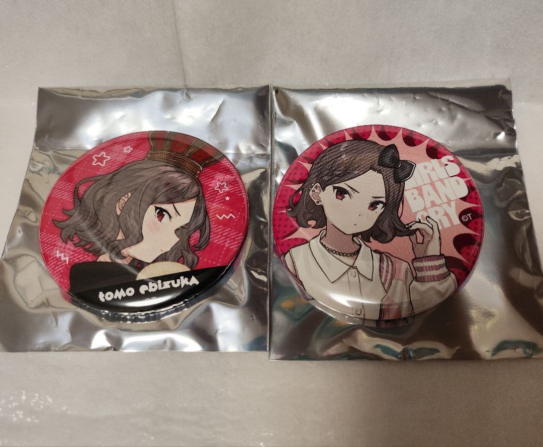 海老塚智 缶バッジ2個 ガールズバンドクライ - メルカリ