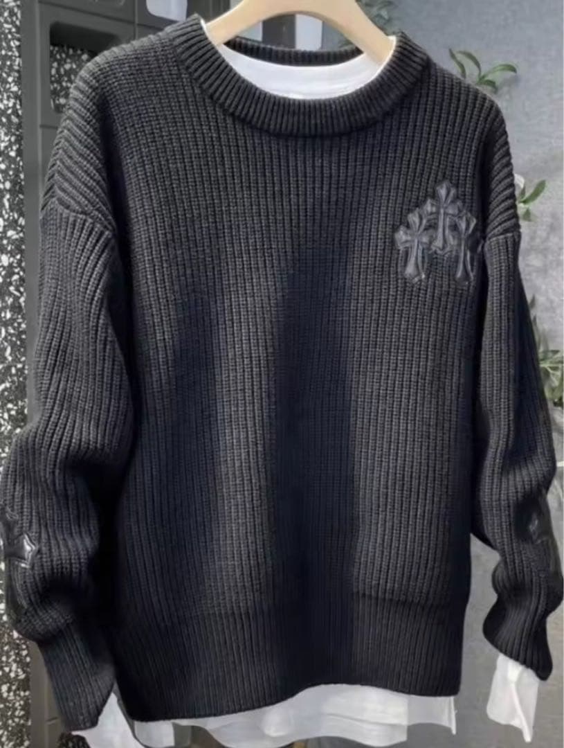 クロムハーツニット　chromeheartsニット即購入可能‼️ VINTAGE】クロムハーツ ロゴ トップス (CHROME HEARTS/ニット