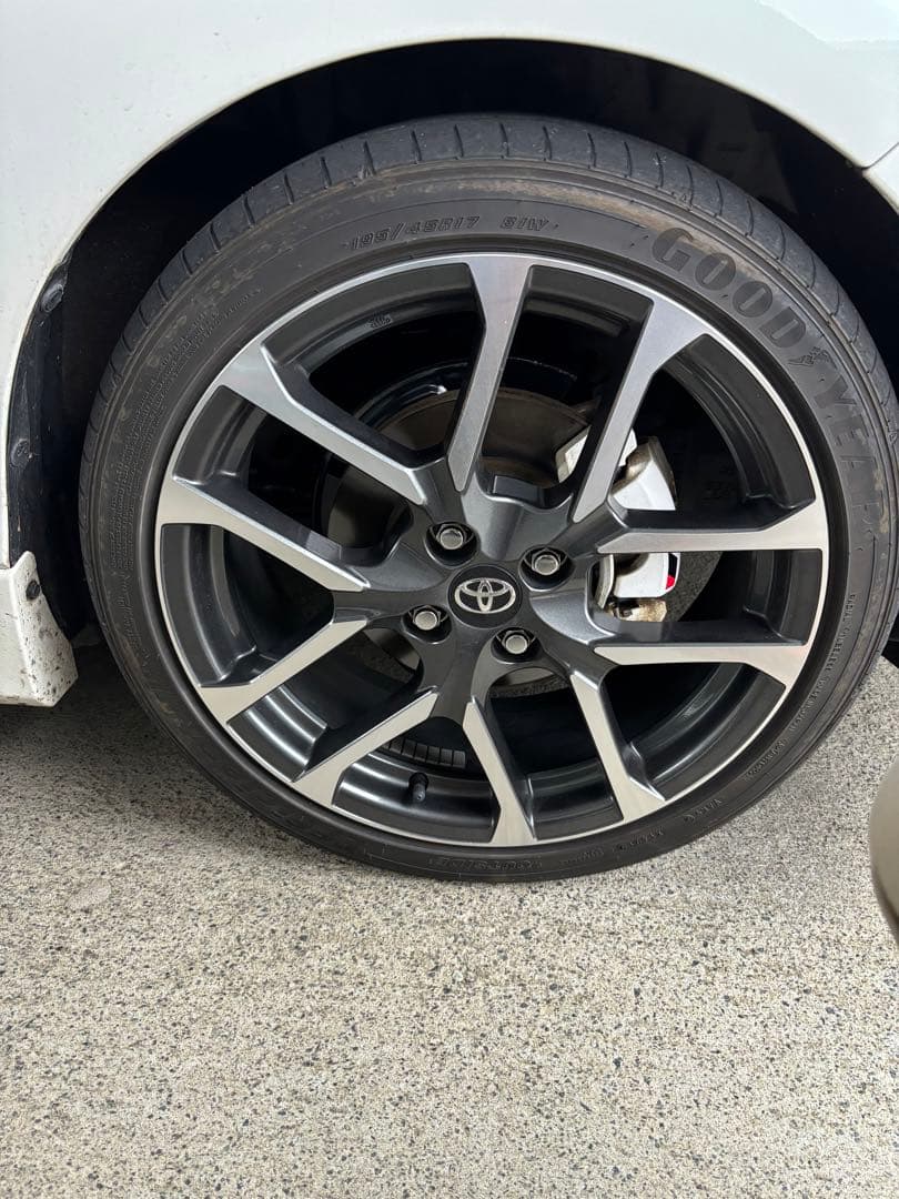 アクアGRスポーツ17インチパッケージ 純正ホイール - メルカリ