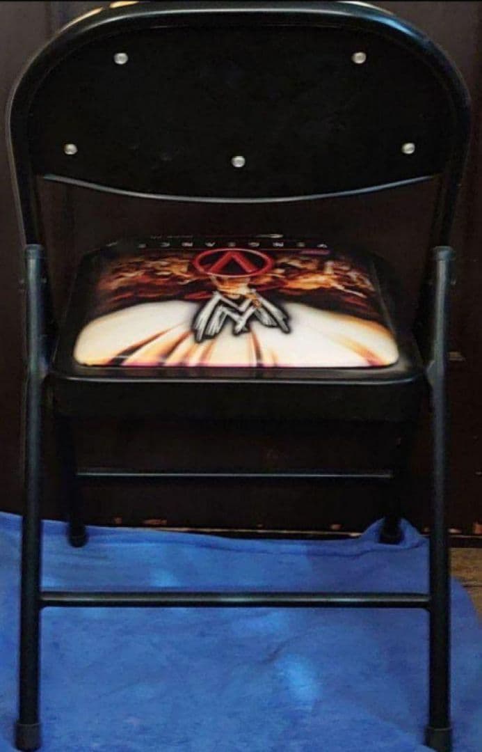 WWE vengeance 2004 PPV　パイプイス