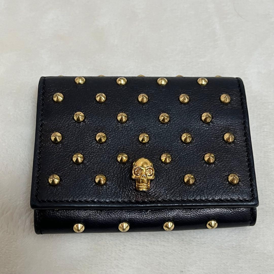 アレキサンダーマックイーン カードケース　スカル　スタッズ　名刺入れ alexander mcqueen(アレキサンダーマックイーン) カードケース・名刺