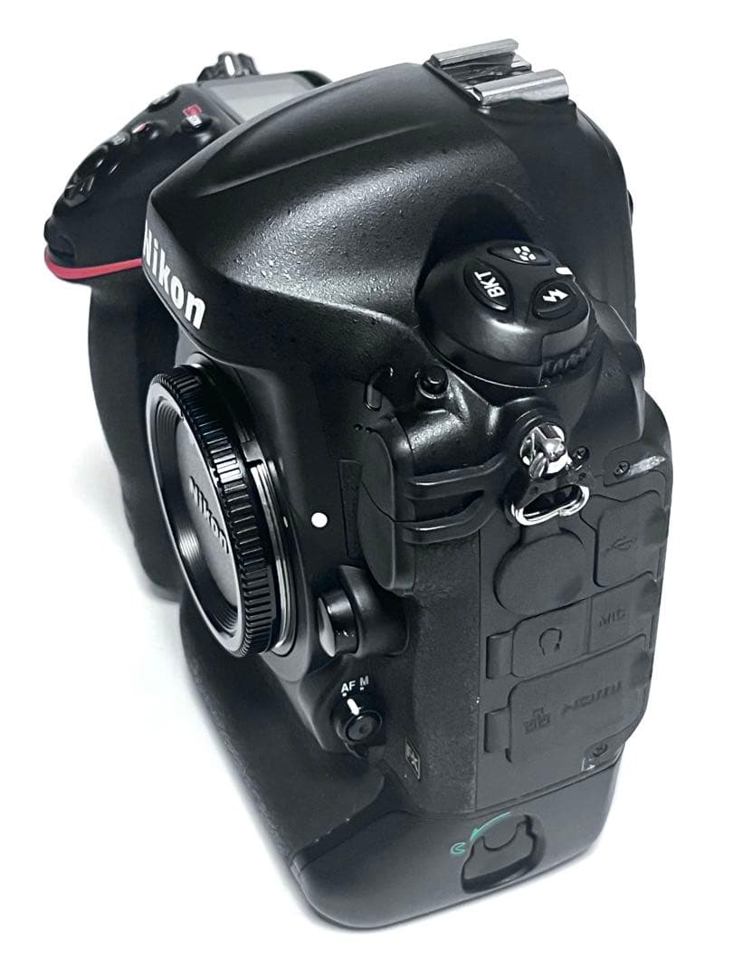 Nikon D4S デジタル一眼レフカメラ シャッター回数47000回 - メルカリ