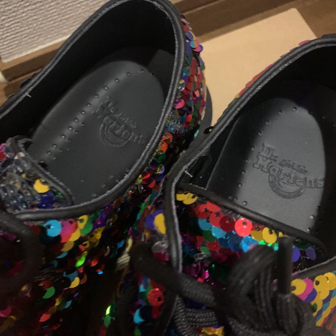 ドクターマーチン 3ホール スパンコールUK3