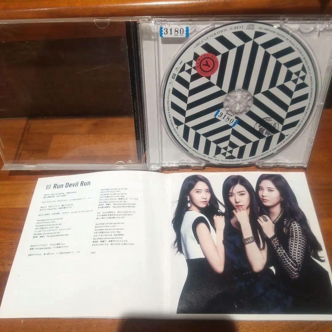 美品/傷汚れなし】GIRLS GENERATION（少女時代） ベストアルバム