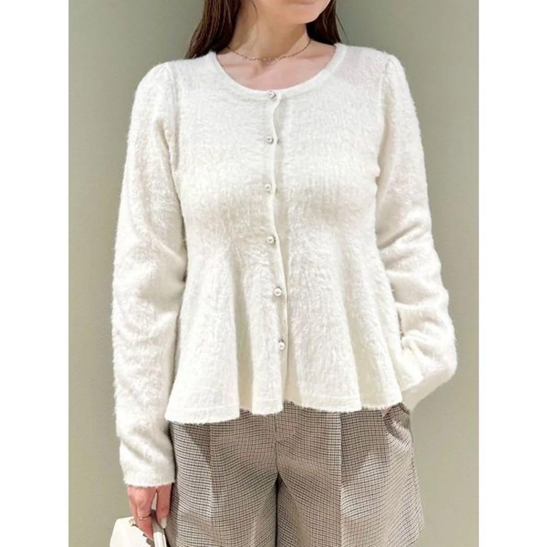 CELFORD ファーライクペプラムカーディガン - メルカリ