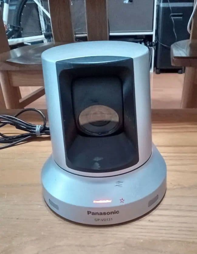 Panasonic HDコミュニケーションカメラ GP-VD131 動作確認済 - メルカリ
