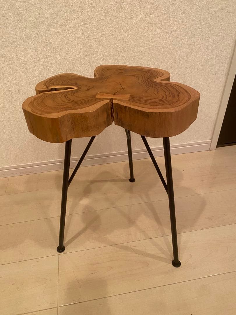 unico soto サイドテーブル　ウニコ 展示B品 ウニコ ソト サイドテーブル 無垢材天板 切り株 北欧モダン