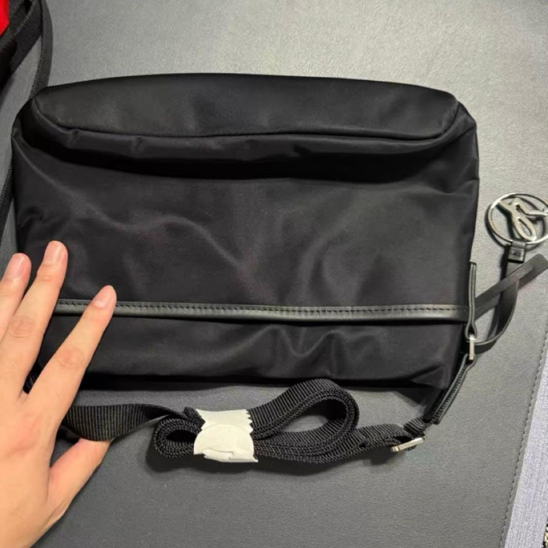 アニエスベー ナイロン ショルダーバッグ ブラック チャーム 斜め掛け