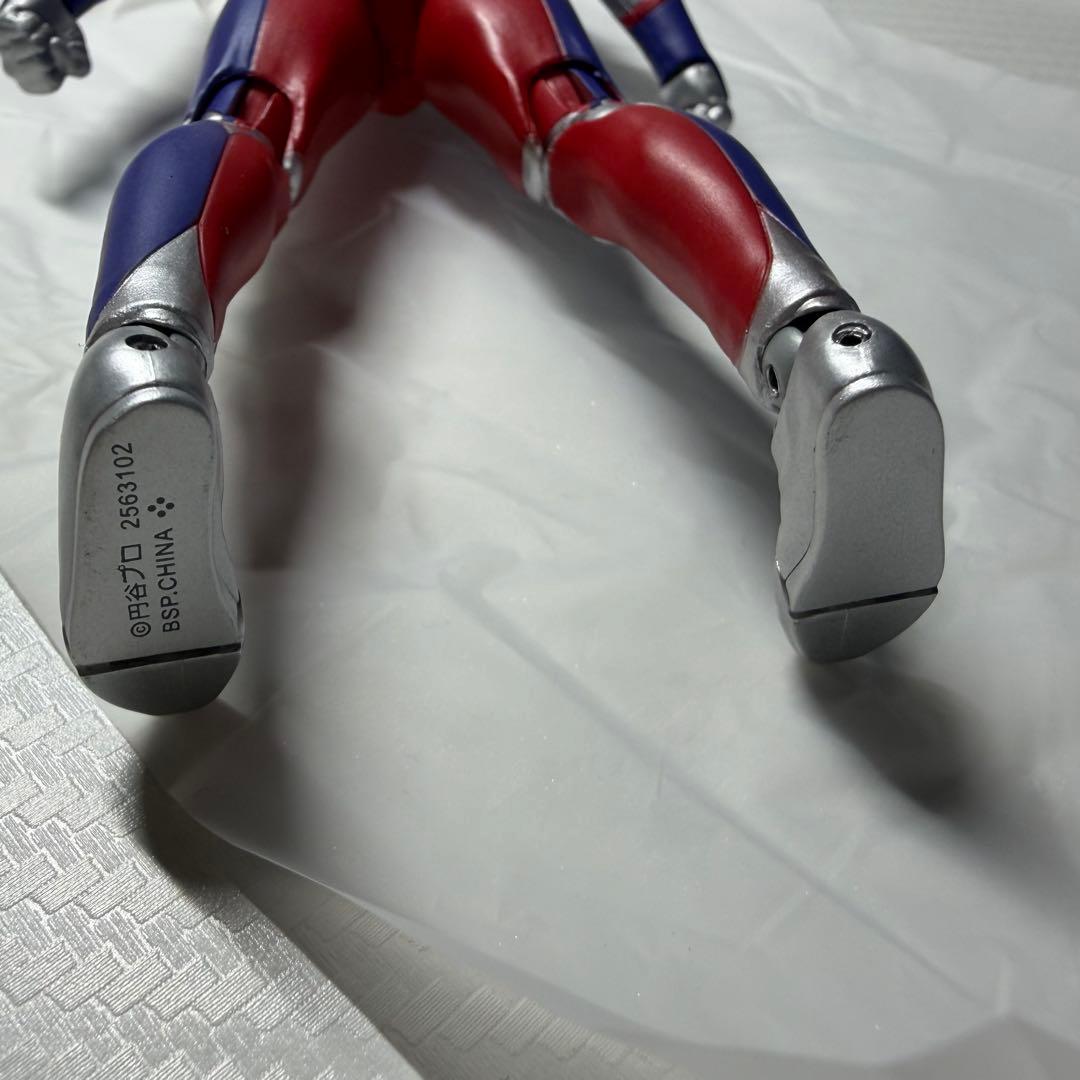 S.H.Figuarts 真骨彫製法　ウルトラマンティガ　マルチタイプ　初版