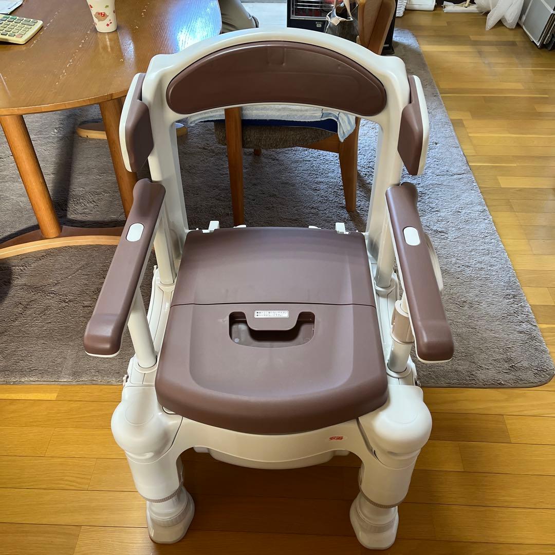 ポータブルトイレ 本格派ポータブル水洗トイレ20L｜ファミリー・ライフ公式通販