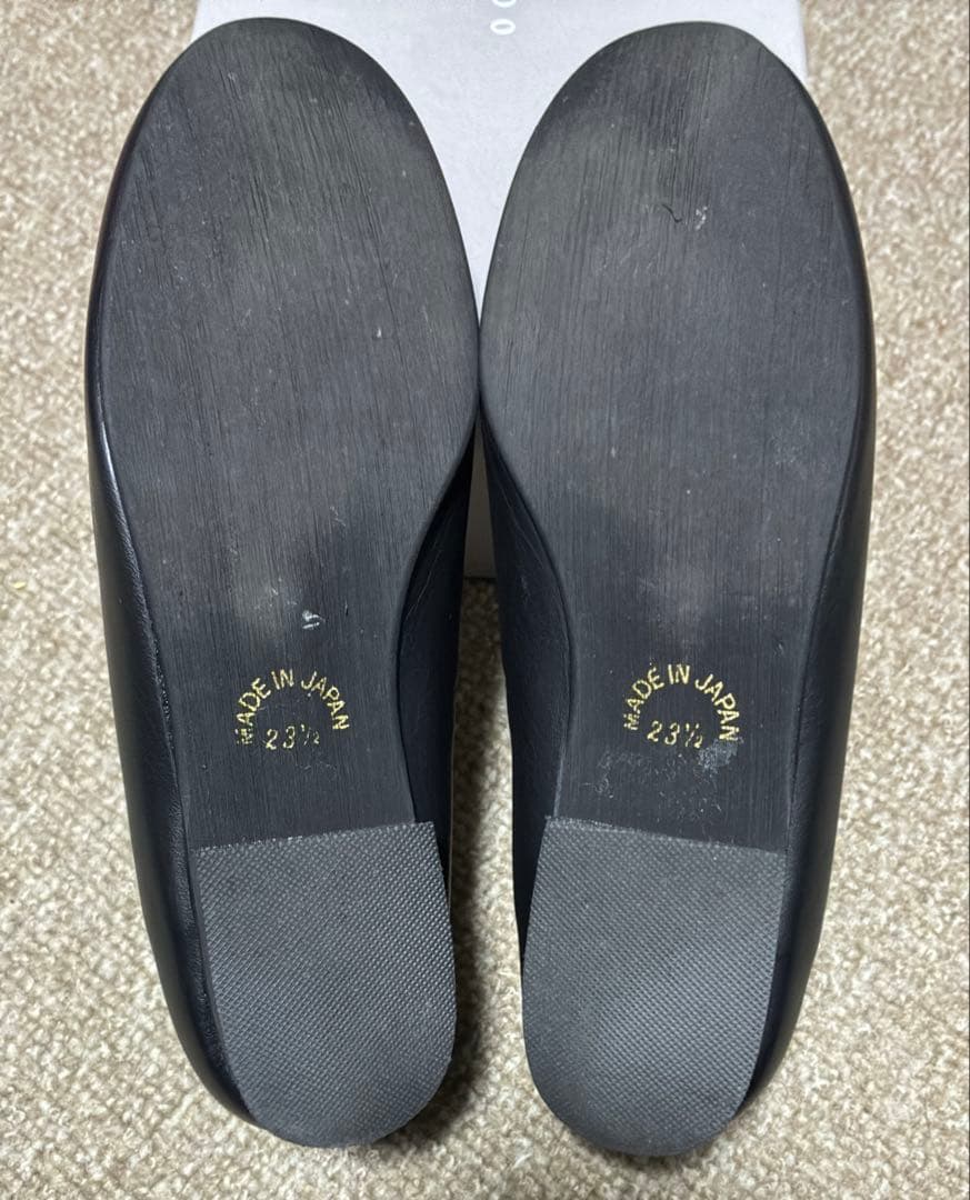 値下げ中！美品　ORSOO mika 23.5センチ　TANDEY