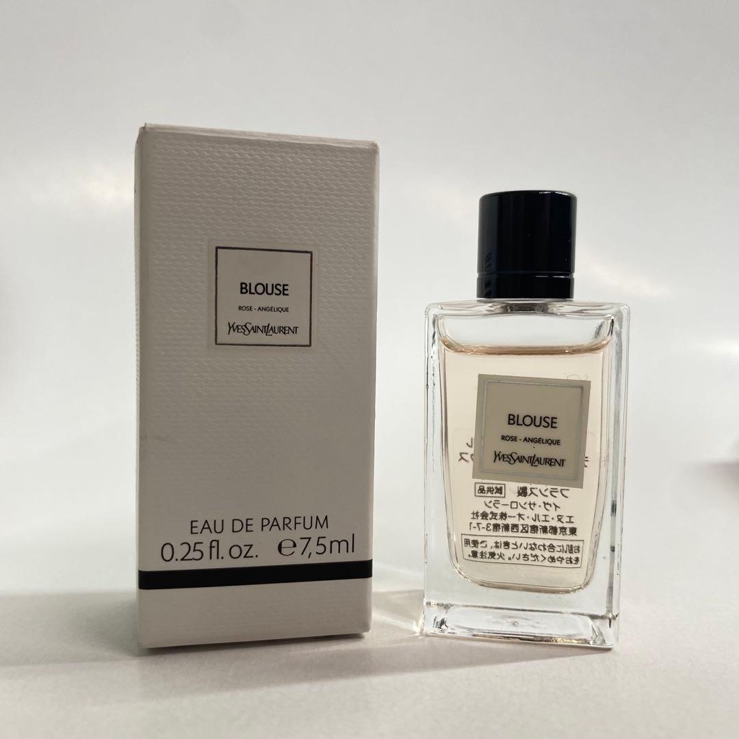 イヴ サン ローラン ル ヴェスティエール デ パルファム ブラウス 香水