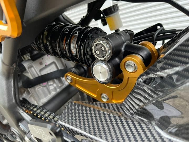 ZX25R用ZX10R純正リアサスペンション流用キット - メルカリ