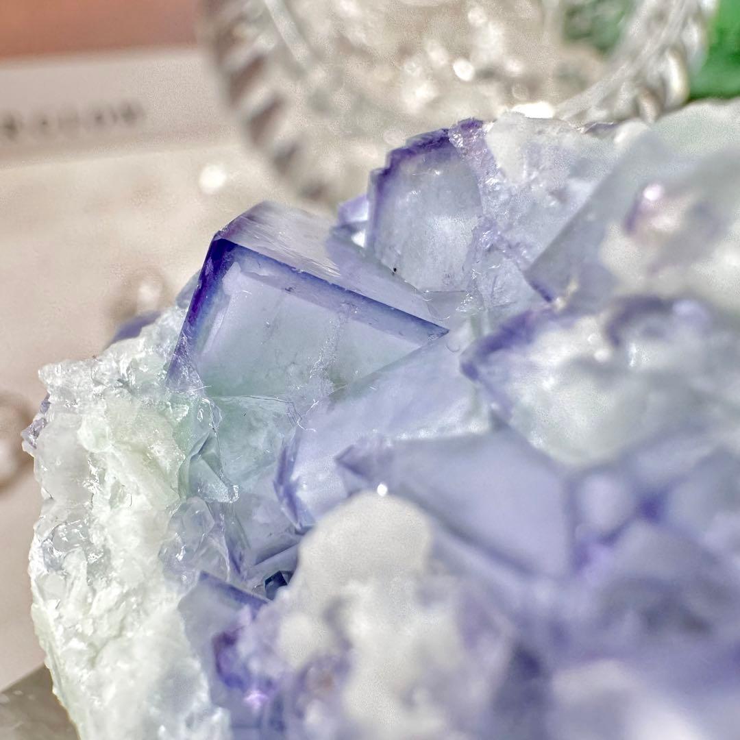 B278】ポーセリンフローライト Eタイプ ヤオガンシャン 鉱物標本