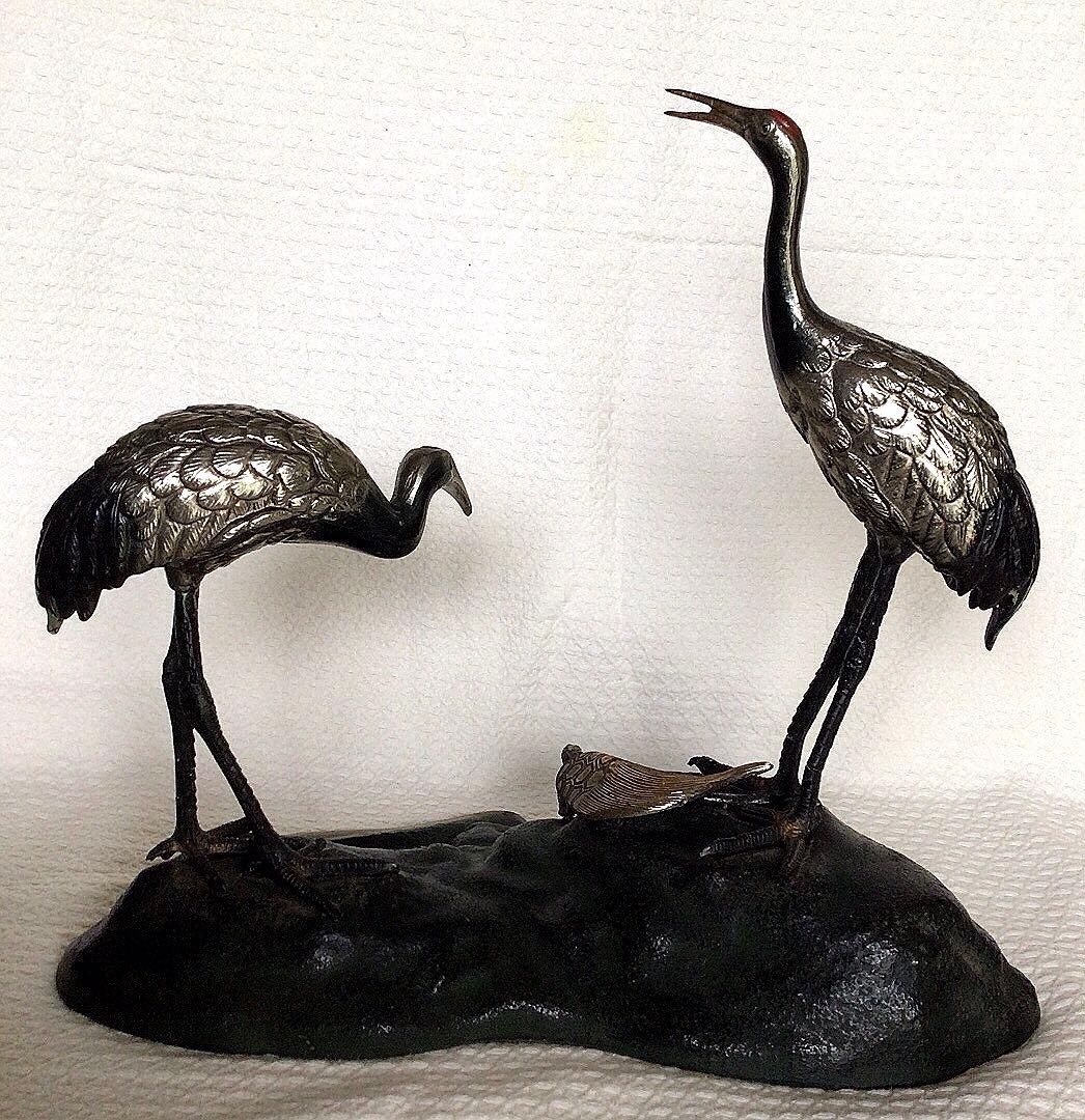 美品]鶴亀置物 骨董品 縁起物 岩上に鶴亀 古銅色分け青銅 美術工芸品