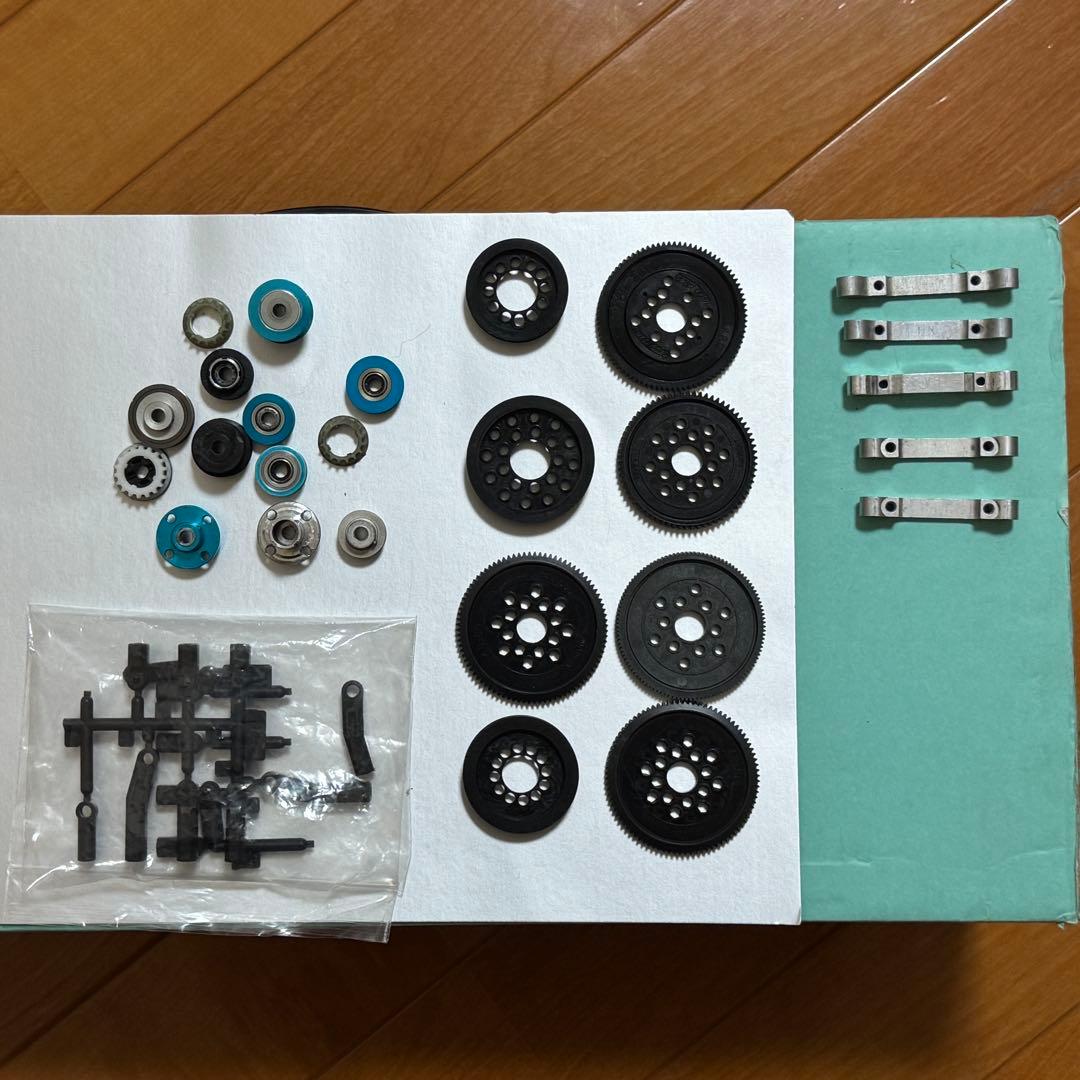 ストリートジャム OTA-R カーボンシャーシ オマケいろいろ - メルカリ