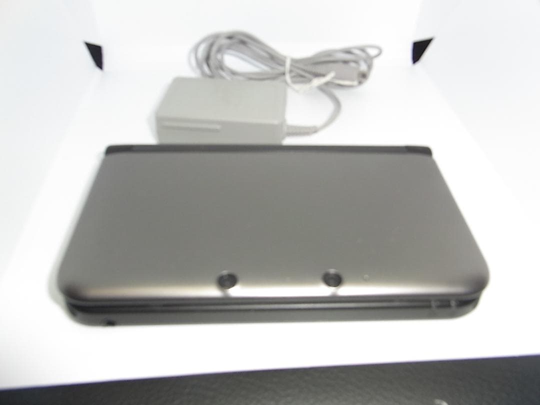 ニンテンドー3DS LL シルバーXブラック ニンテンドー3DS シルバーXブラック