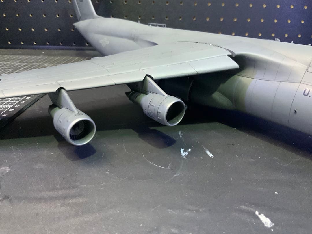 1/144スケールC5Bギャラクシー米軍大型輸送機 - メルカリ