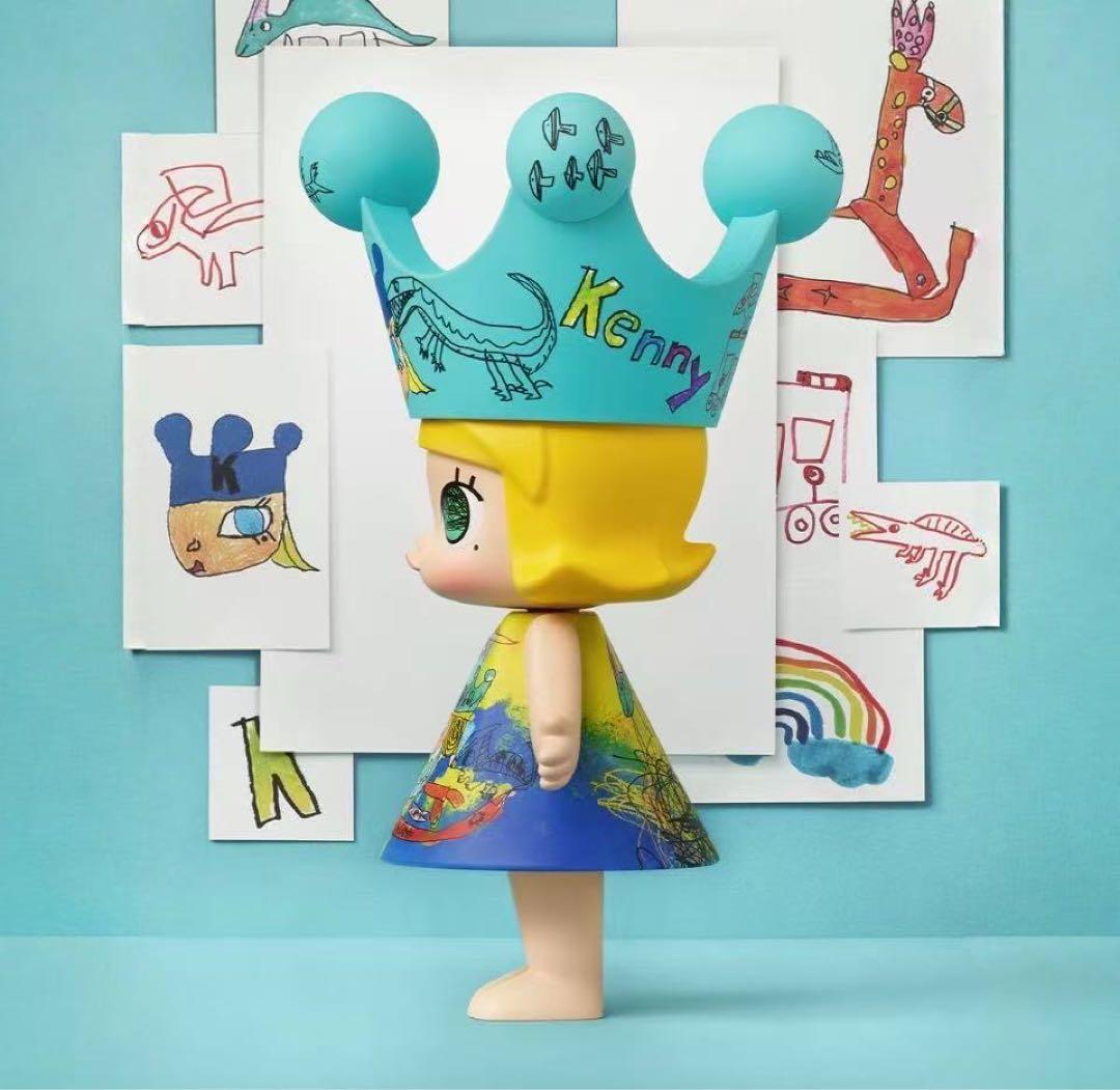 「新品」MEGA  MOLLY CHILDISHNESS 400% MEGA ROYAL MOLLY 400% Childishness 2025 Limited Edition – TOYSEZ