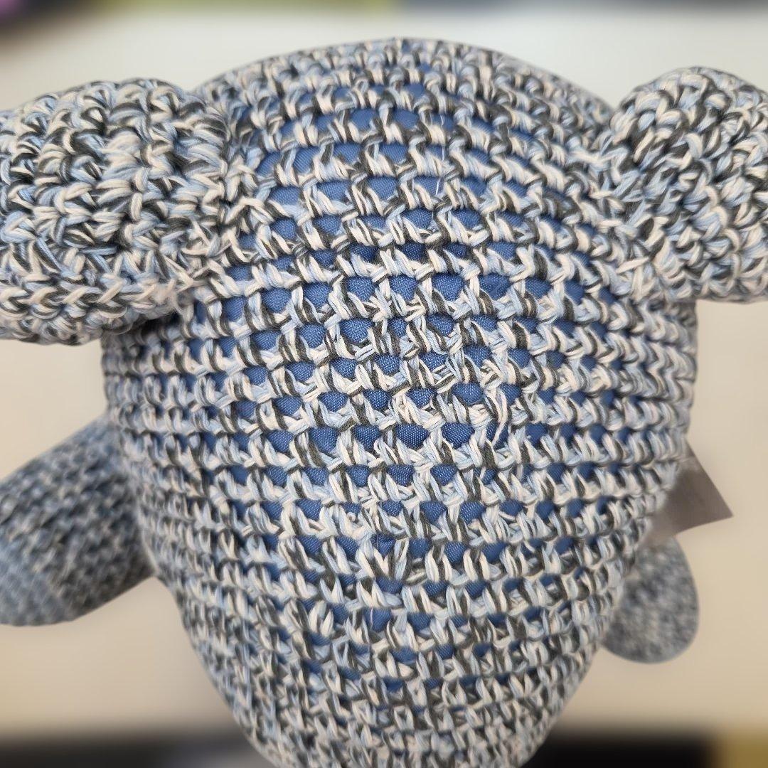 anne-claire petit 巨大編み物ぬいぐるみ