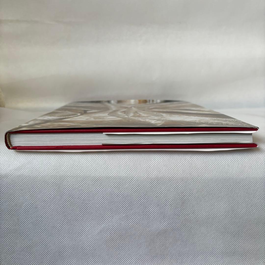 希少】女王のドレス アンジェラ・ケリー イギリス 英語 - メルカリ