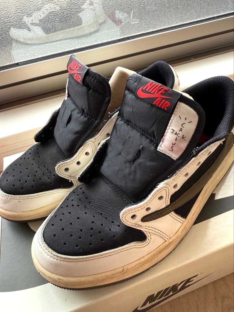 Travis Scott × Nike Women'sOlive 24 cm 🫒🫒🫒 Jordan 1 Low x Travis Scott Olive Women's One of the most