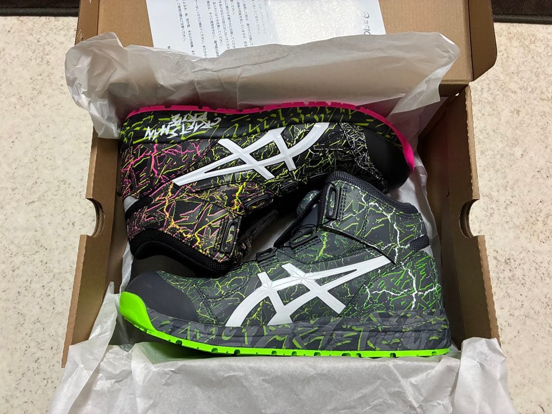 アシックス　マグマ　2025限定色ミリタリーバージョン　28cm アシックス マグマ 2025限定色ミリタリーバージョン 28cm 安全靴
