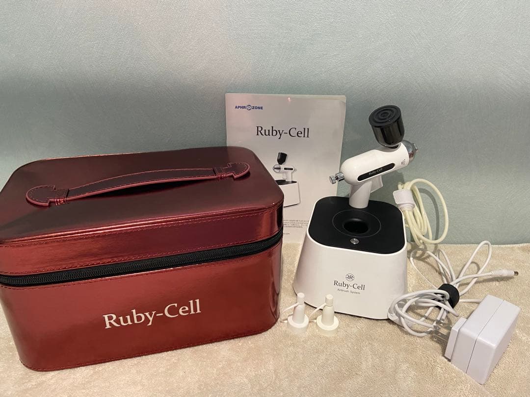 Ruby-Cell 美顔器 ホワイト Ruby-Cell 美顔器 ホワイト ルビーセル - メルカリ