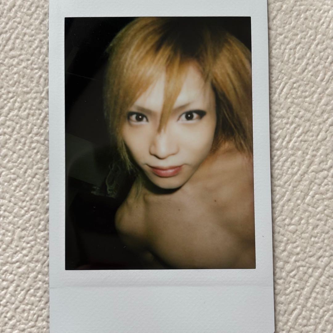 ゴールデンボンバー 鬼龍院翔 チェキ - メルカリ