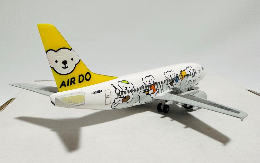 hogan 1/200 AIRDO B737-500 ベア・ドゥ特別塗装 - メルカリ