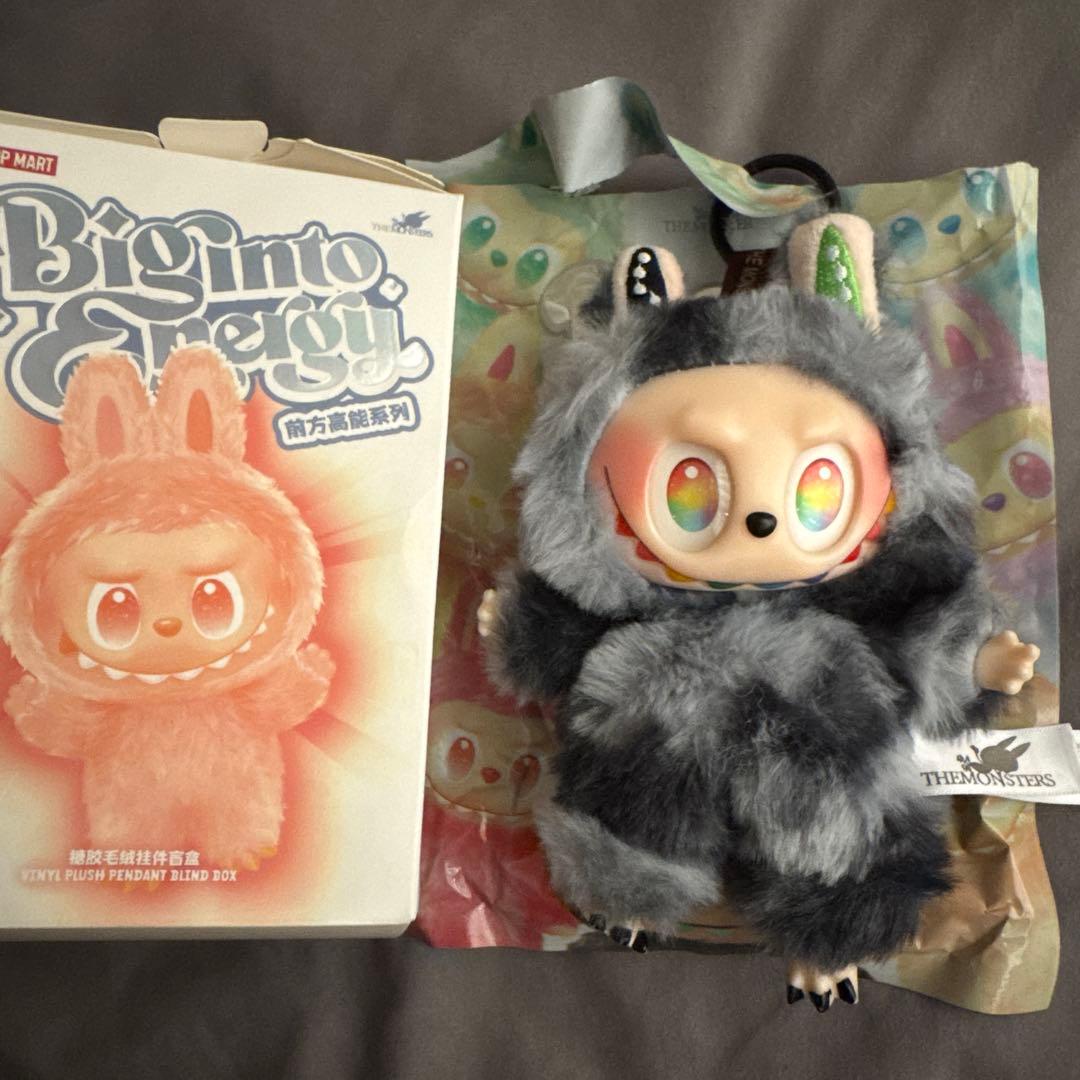 3代目 ラブブ シークレット - メルカリ