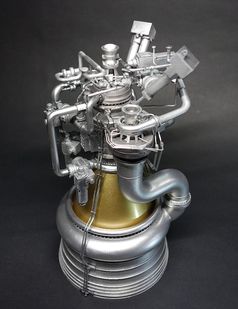 JAXA LE-9 ロケットエンジンモデル完成品 - メルカリ