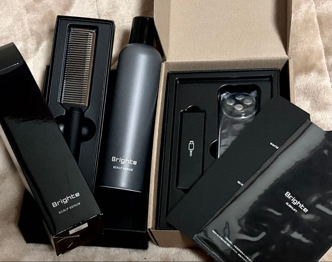 Brighte 美顔器 ELEKI LIFT / EMS エレキリフト Brighte（ブライト）ELEKI LIFT（エレキリフト）【美顔器】 -の商品