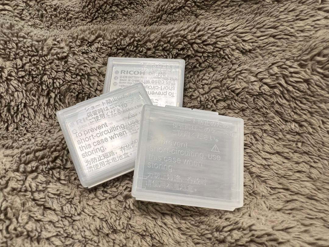 リコー GRIII/GRIIIx DB-110専用の透明バッテリーケース - メルカリ