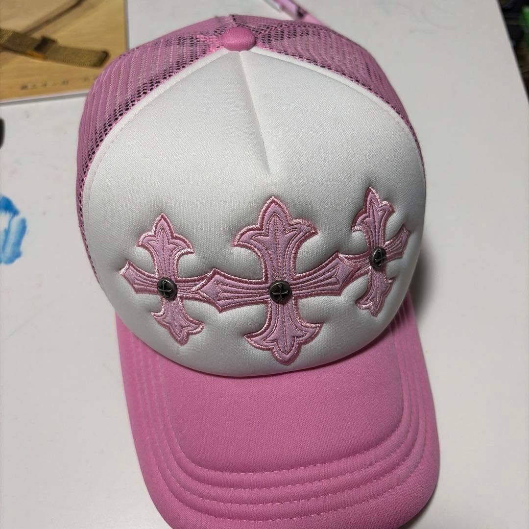 Supra 刺繍十字架デザイン トラッカーキャップ - メルカリ