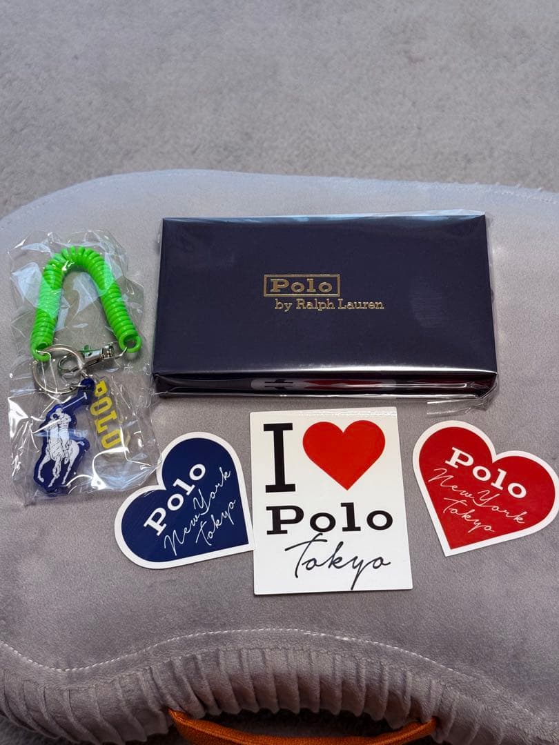 ラルフローレン ピンバッチ・キーホルダー・ステッカーセット POLO PPマーク キーリング（キーケース/キーアクセサリー）｜POLO