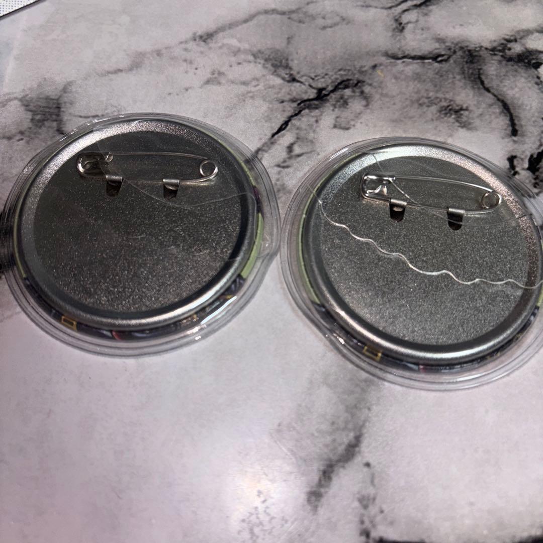 銀魂 土方十四郎 缶バッジコレクション2個セット - メルカリ