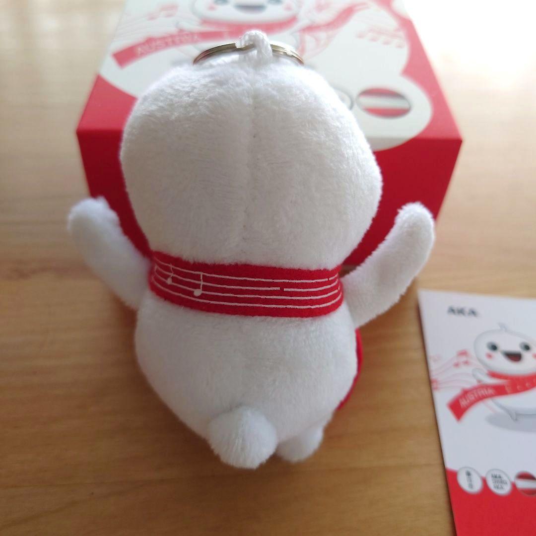 大阪万博 EXPO オーストリア 赤白赤 キーホルダー ぬいぐるみ - メルカリ