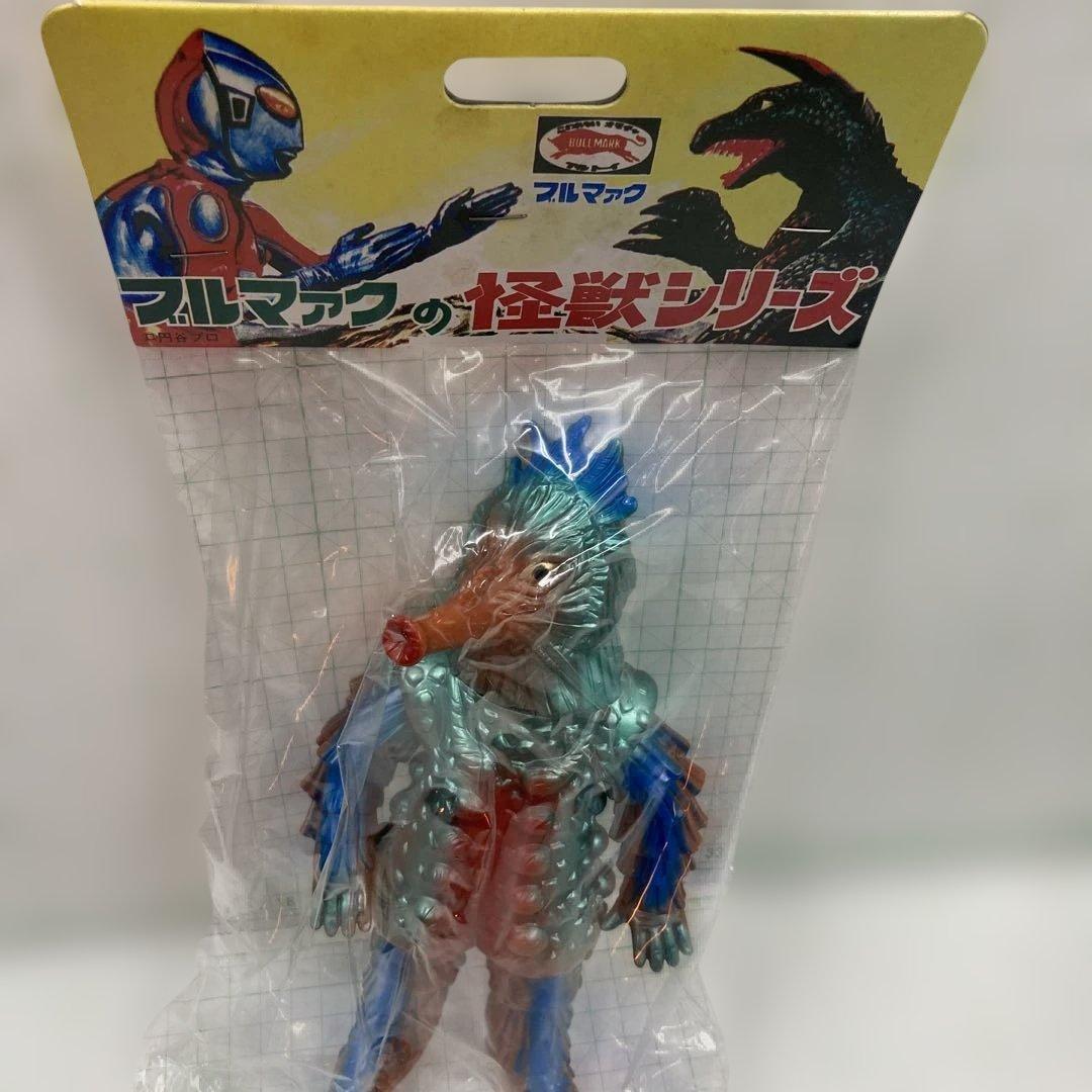 2000年にブルマークソフビ復刻版のまぼろしのソフビ怪獣3大珍品ミステラー星人 2000年にブルマークソフビ復刻版のまぼろしのソフビ怪獣3大珍品ミステラー